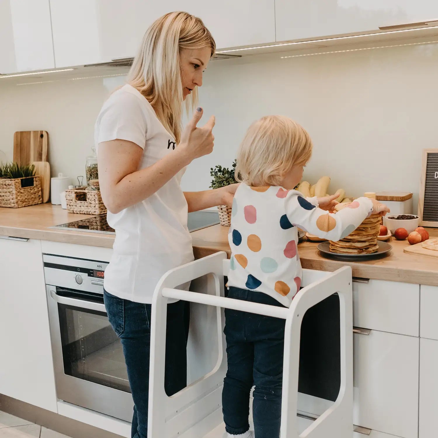 Kjøkkentårn med tavle - bilde 31 - KUL KID